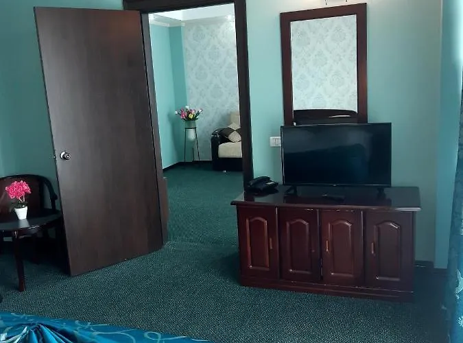 ホテル Smarald エフォリエ・ノルド