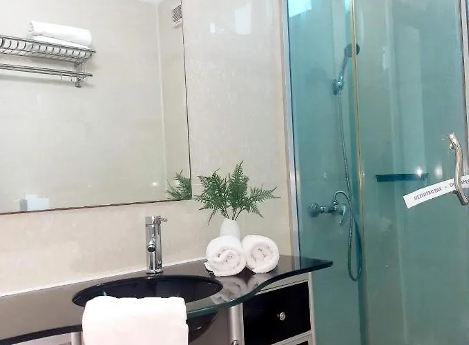 Smarald ホテル エフォリエ・ノルド