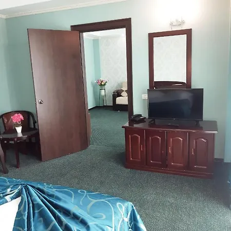 Smarald 3* إيفوري نورد